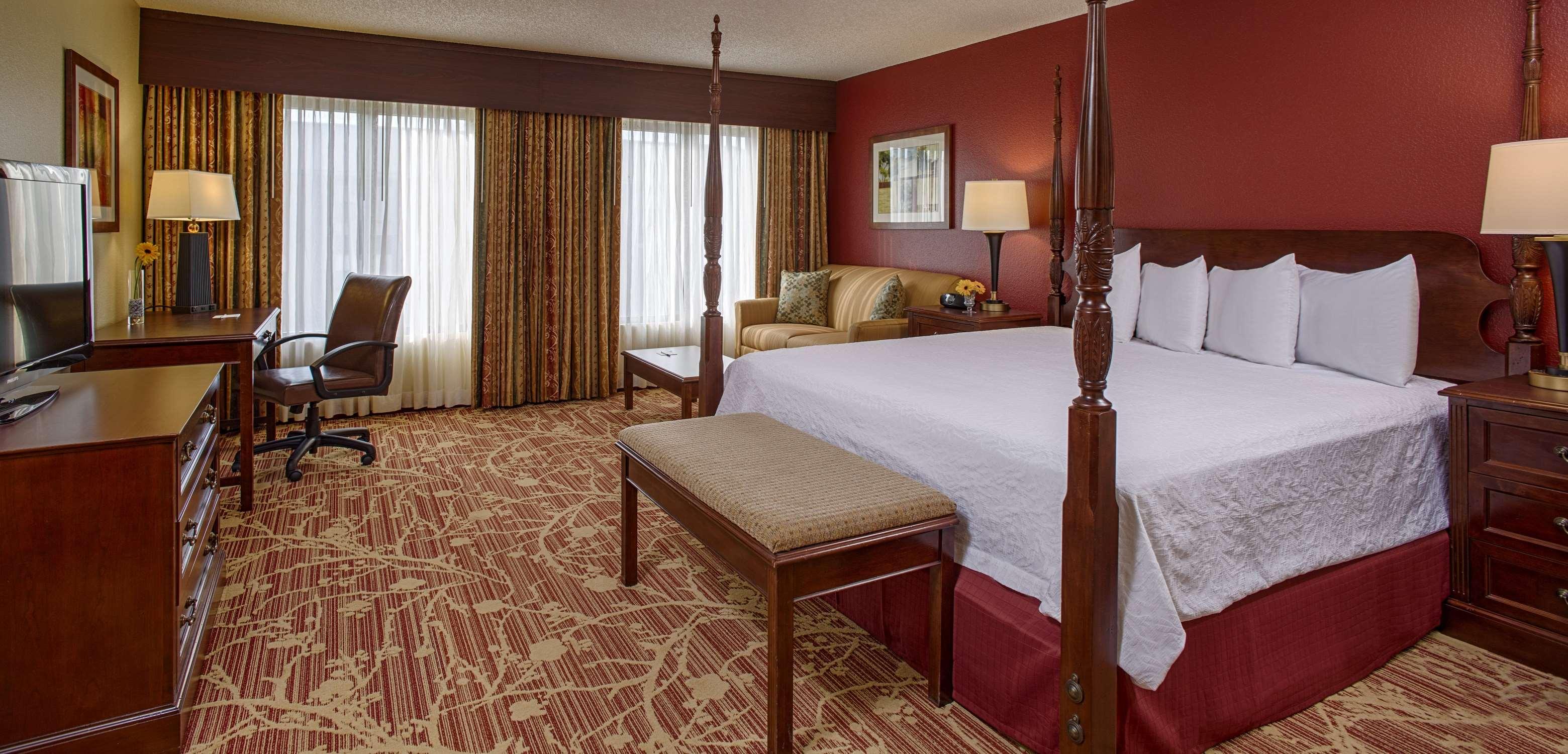Hampton & Legacy Park-frisco Hotel 3*